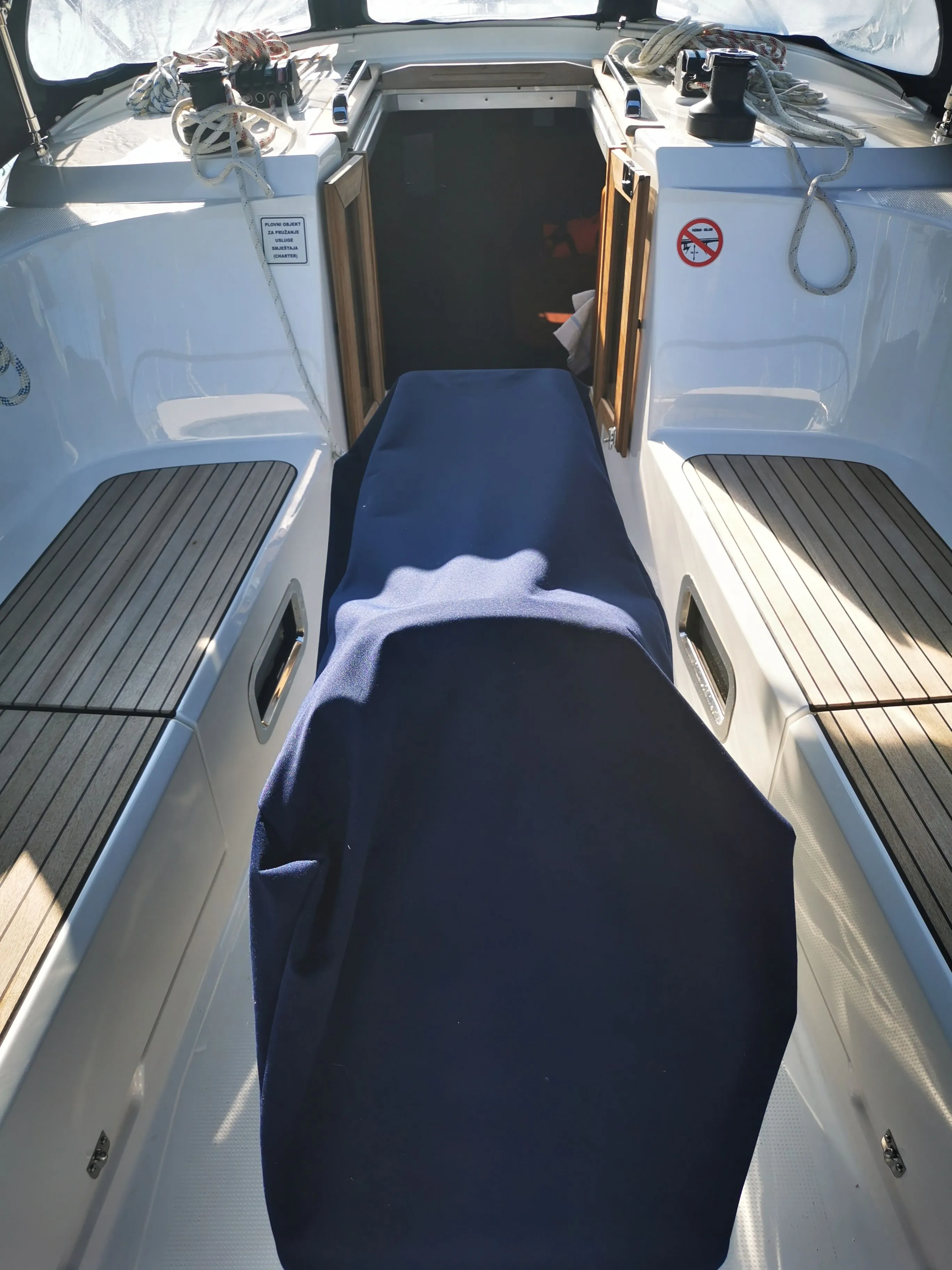 Zubatac Charter Boat - 5