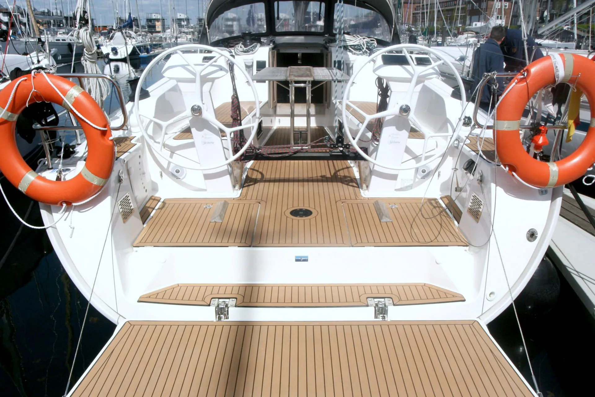 Boot - Explore Heiligenhafen on a 12.35m Rental Sailing Yacht