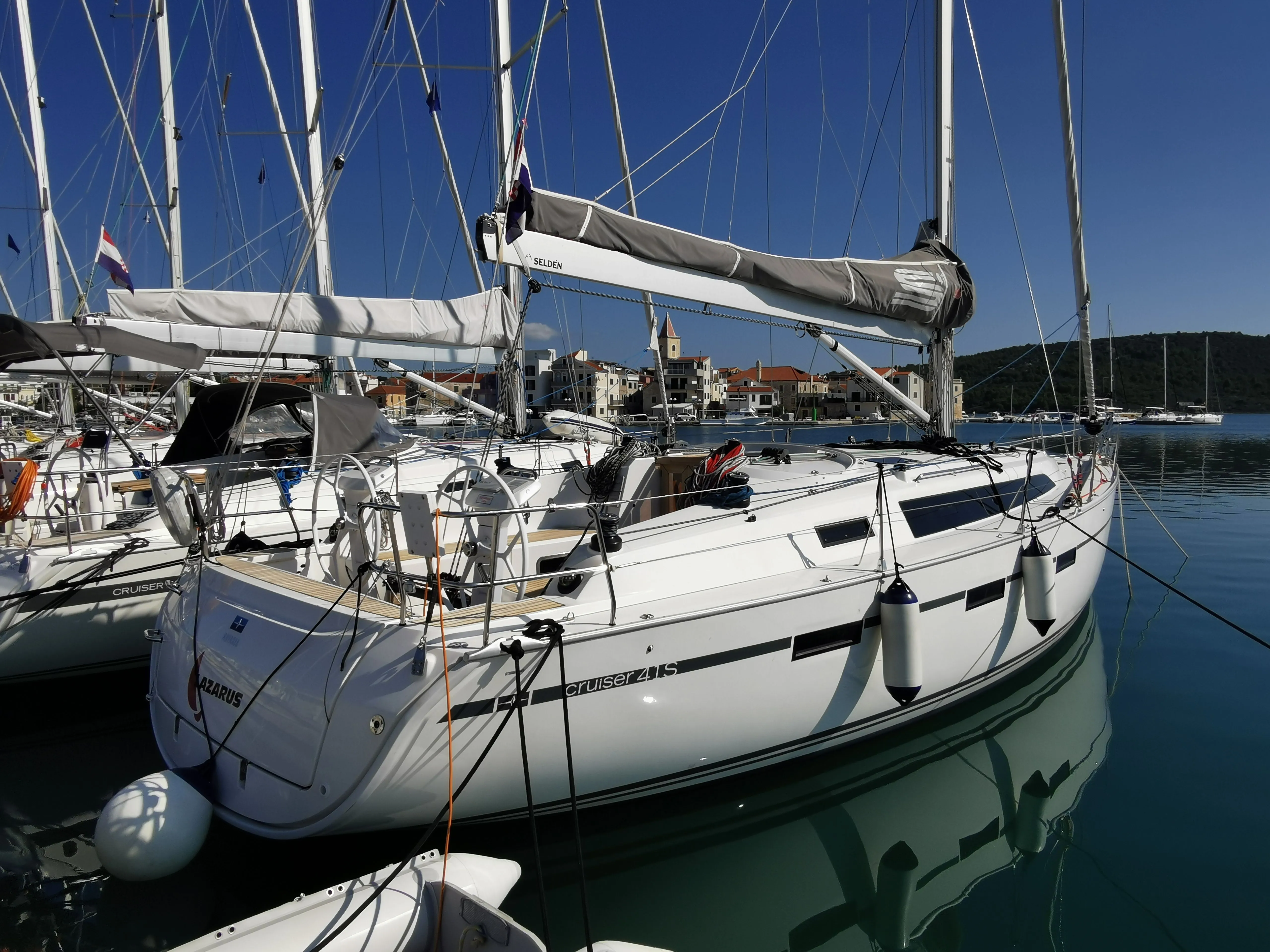 Lazarus Charterboot - 5