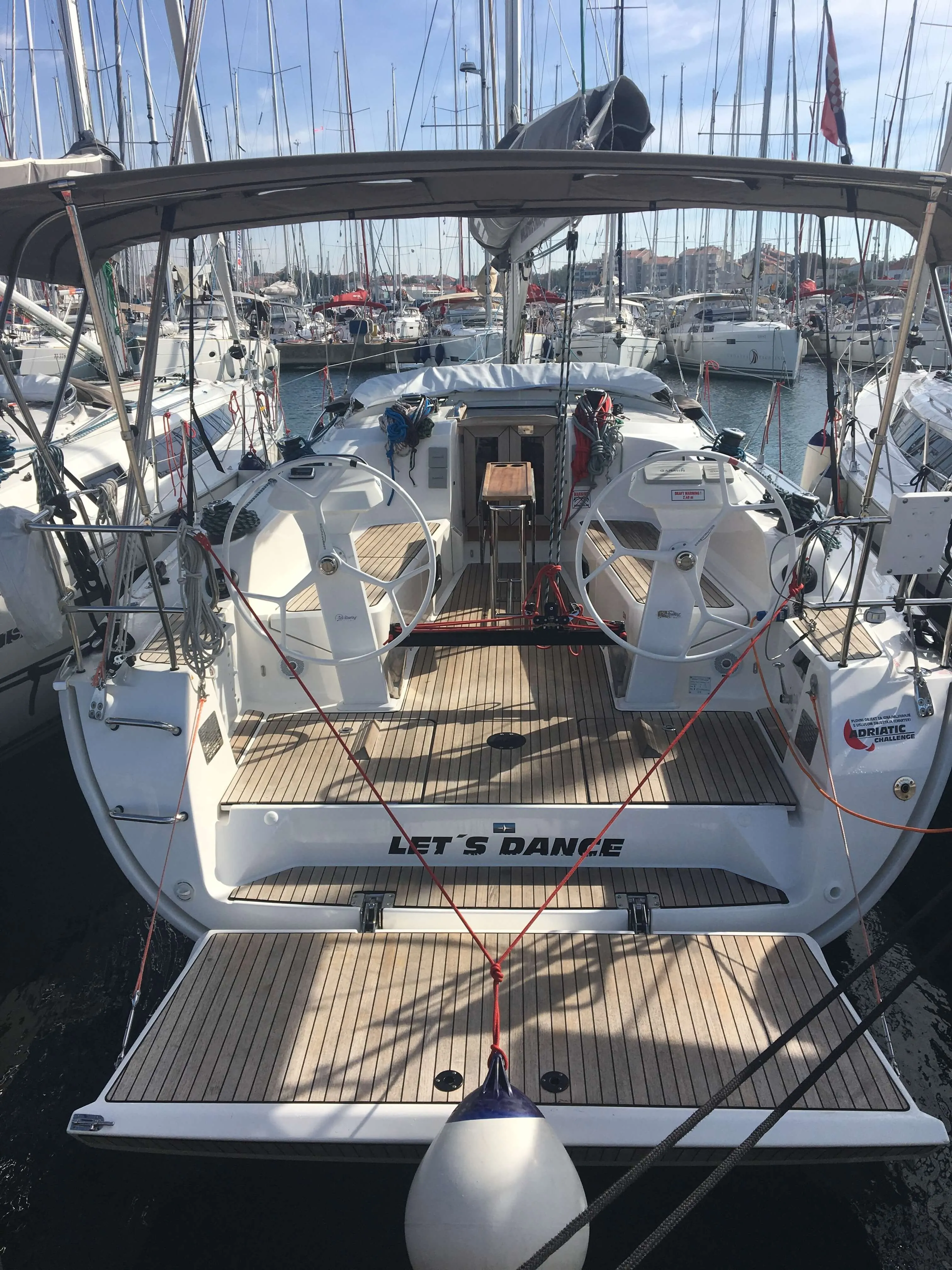 Let’s Dance Charterboot - 3