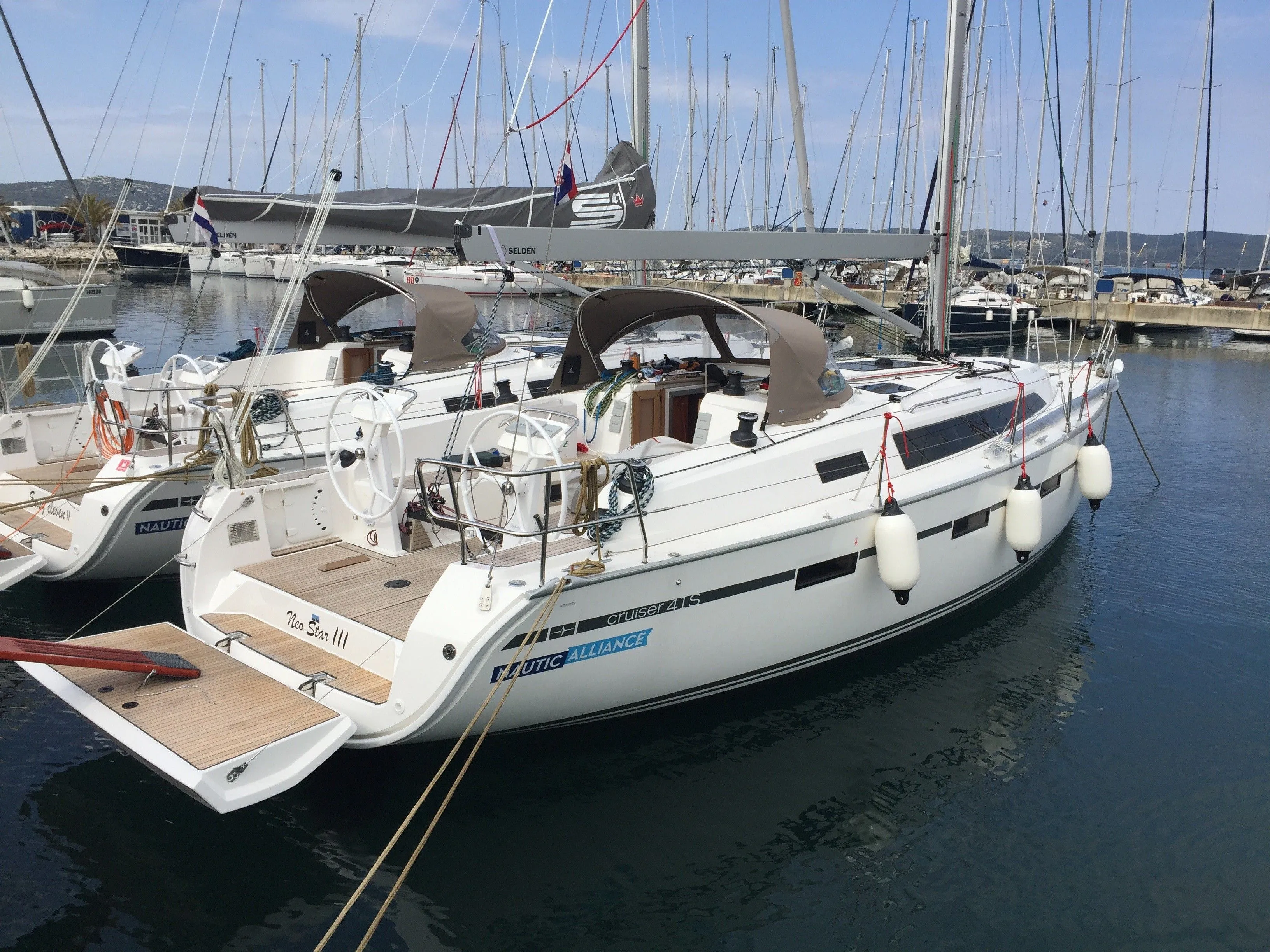 Neo Star 3 Kiralık Teknesi - 4