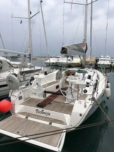 Victorija Charterboot - 3