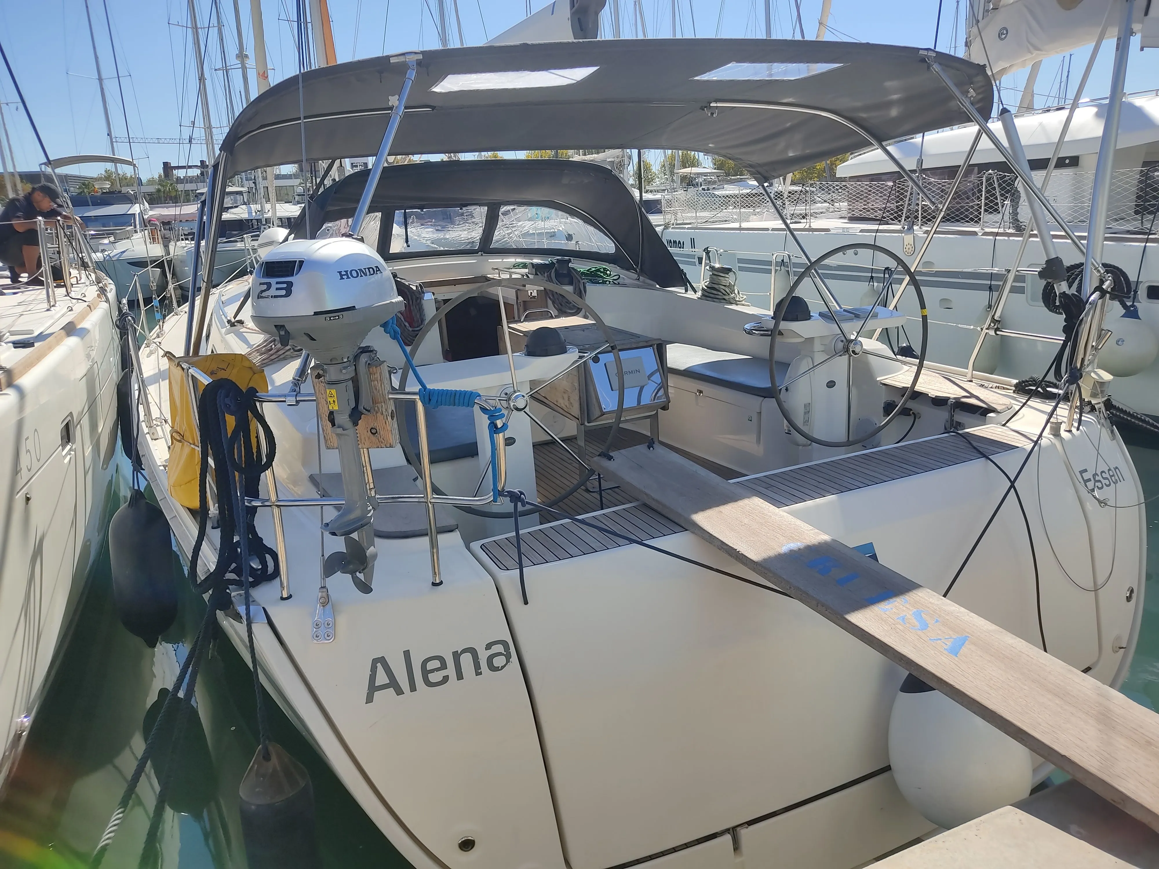 Alena Mietboot
