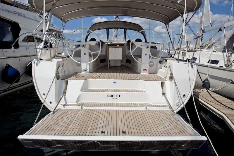 Boot - Explore Šibenik on a 14.27m Rental Sailing Yacht