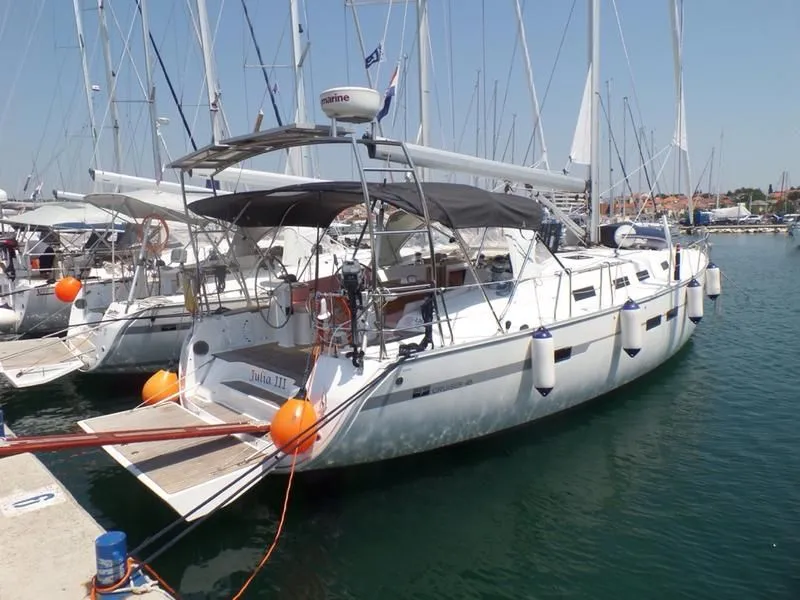 Julia 3 Charterboot - 3