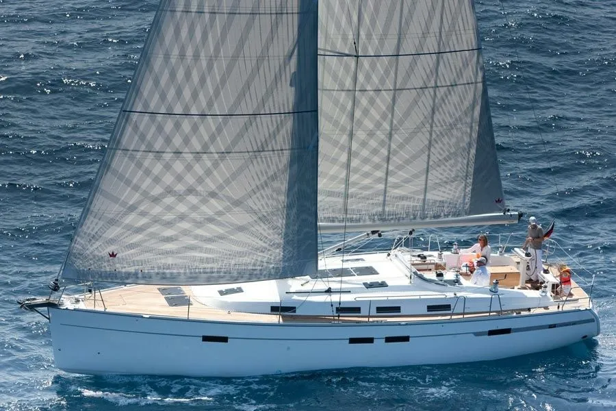 Charter a 14.27m Sailing Yacht in Lauterbach