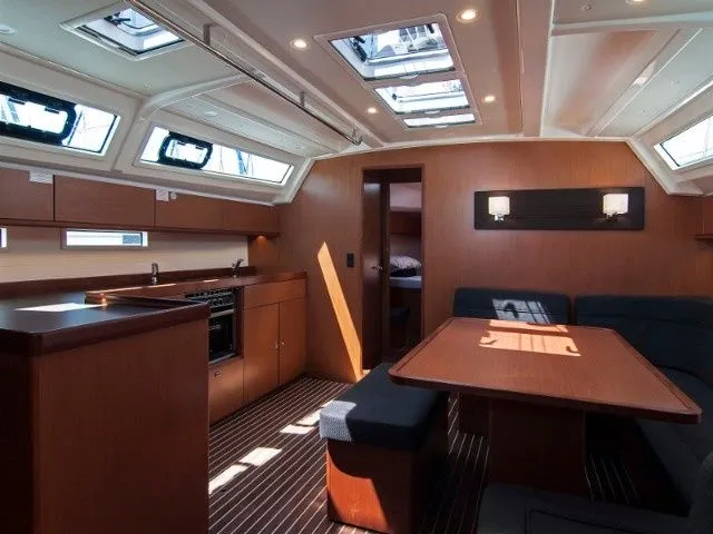 Adria Mimi Charterboot - 3