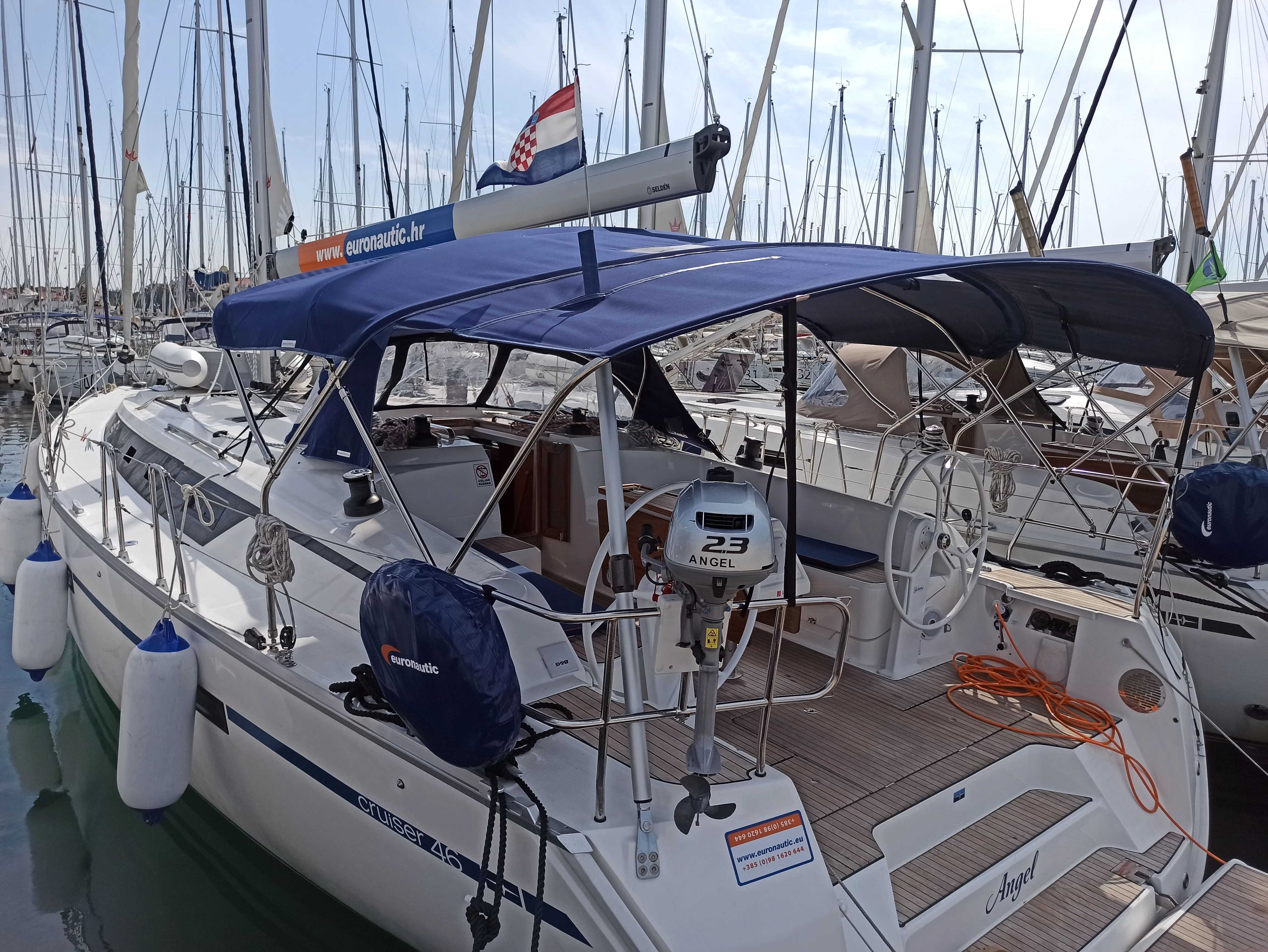 Angel Charterboot - 4