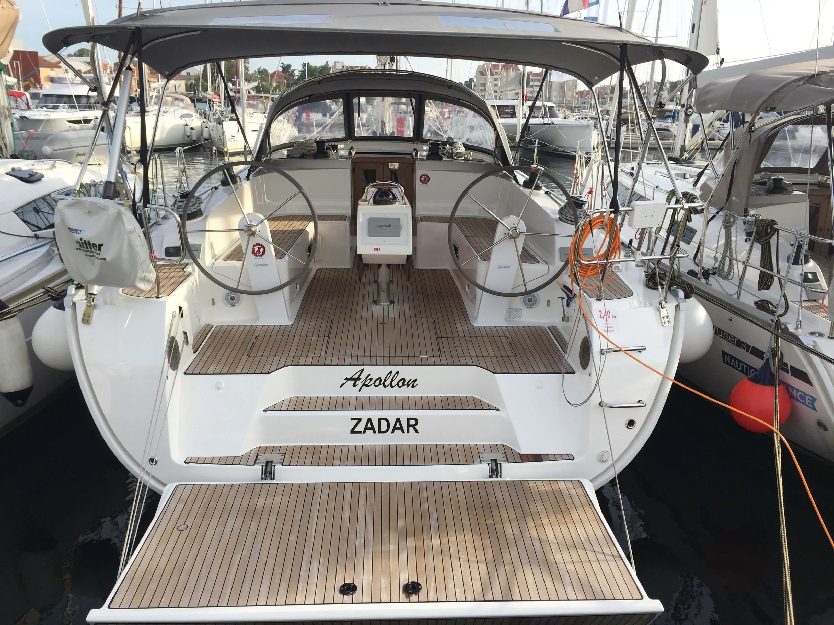 Apollon Mietboot - 3