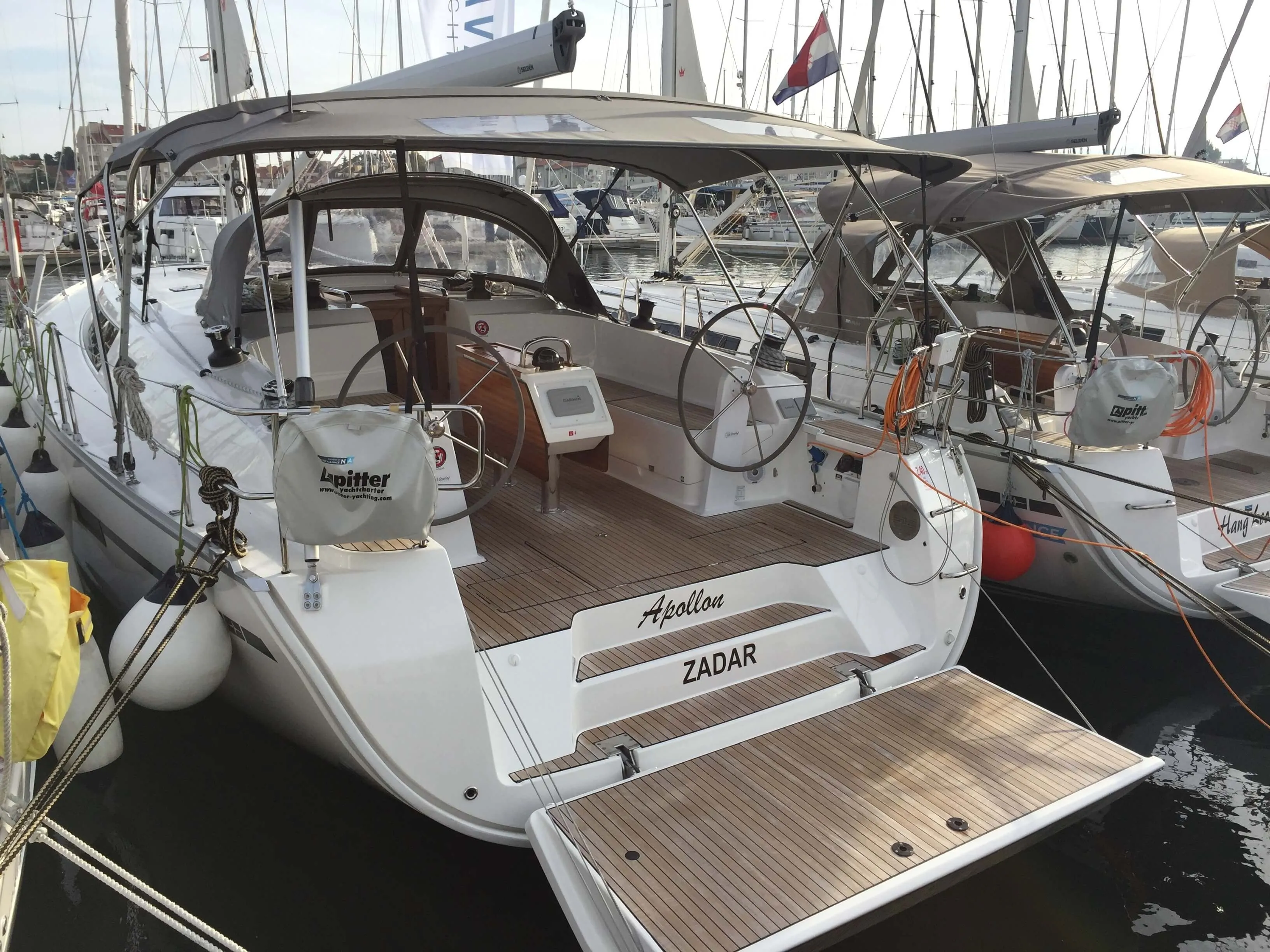 Apollon Mietboot - 4