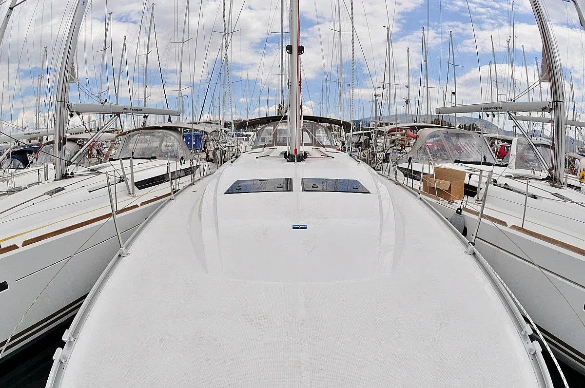 Charter a 14.4m Boat in Mykonos City