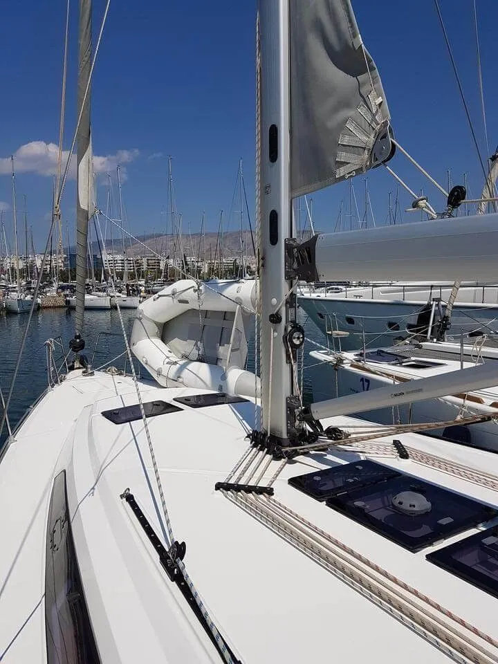 Charter a 14.27m 4 Cabin Sailing Yacht in Lefkada