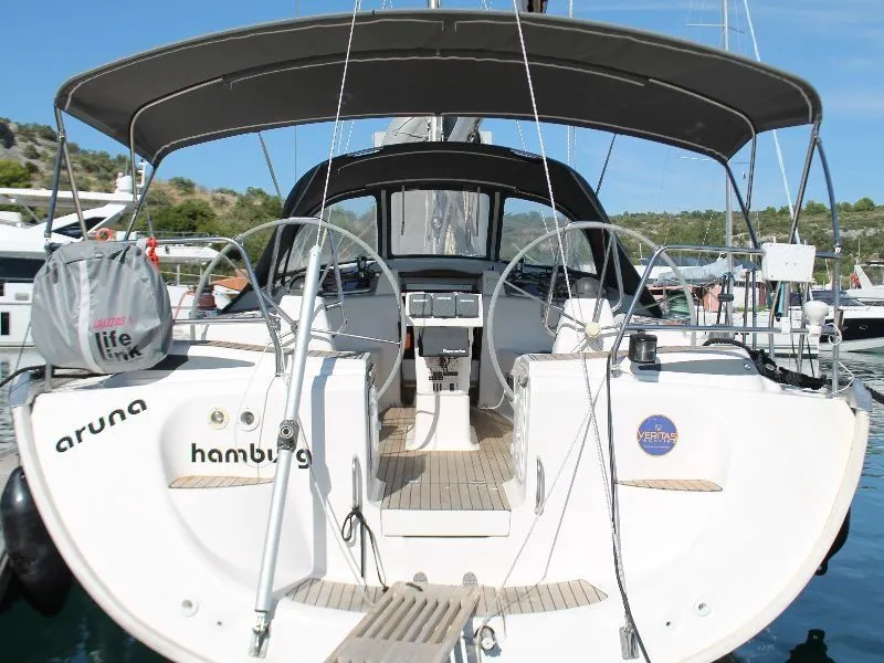 Чартер Aruna - 3