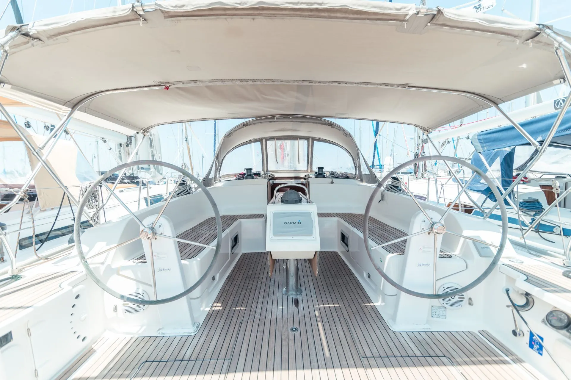 Чартер Astro - 3