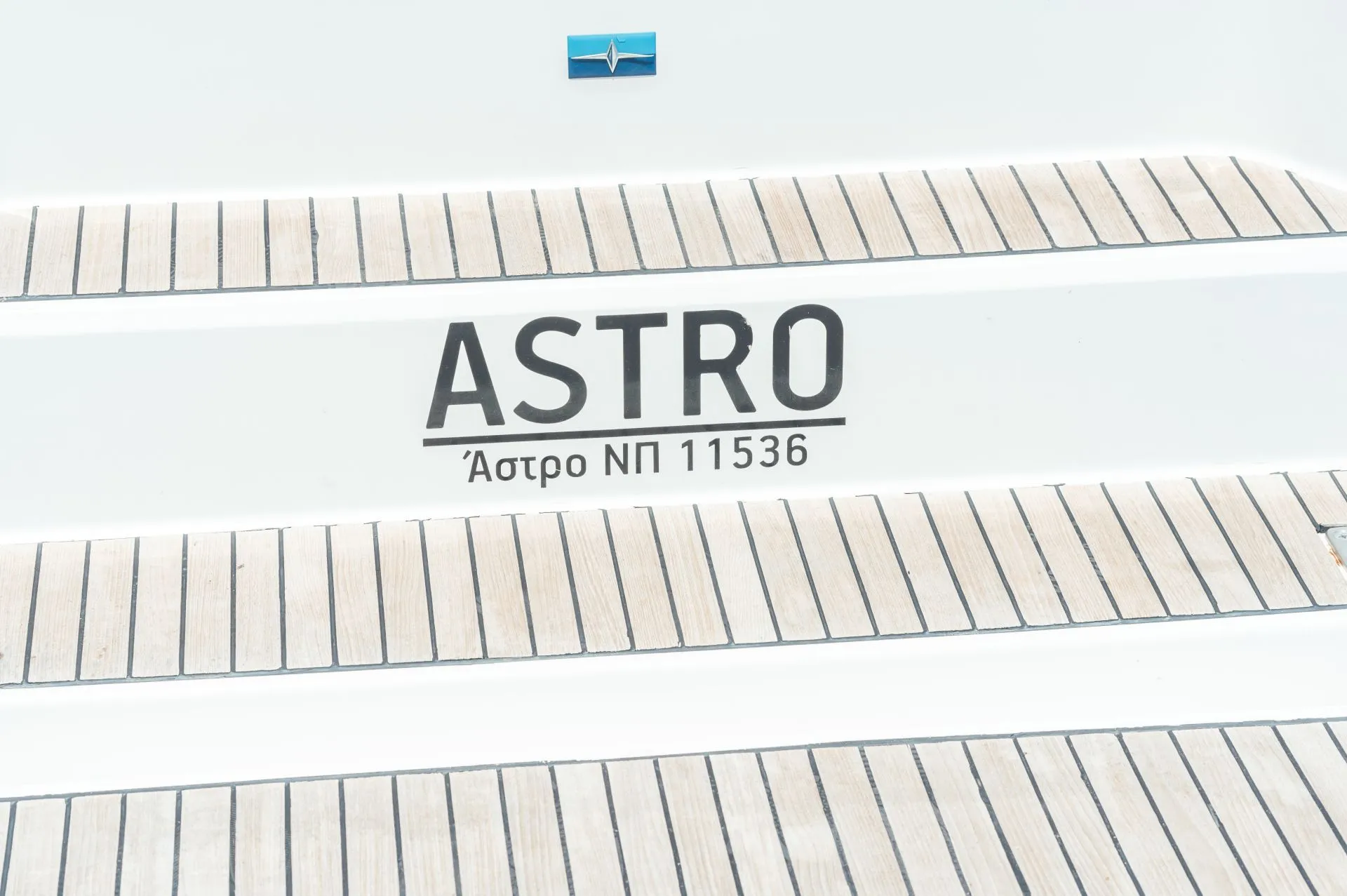Чартер Astro - 4