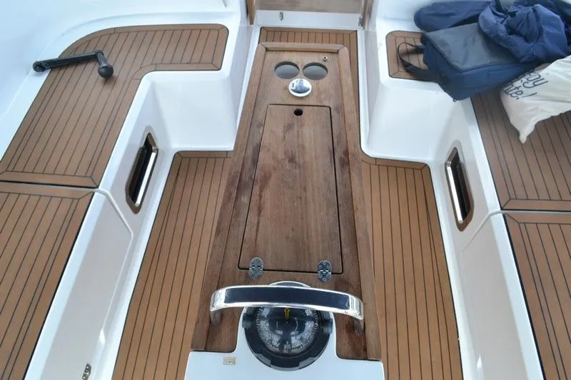 Konti Charter Boat
