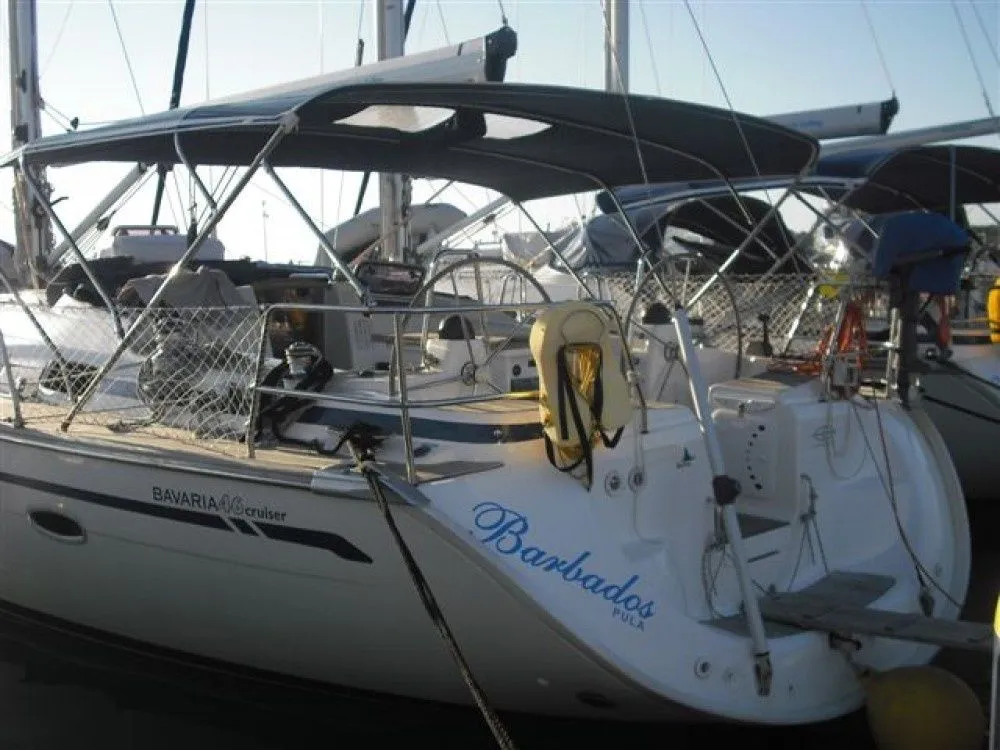 Rent a 14.2m Bavaria Cruiser 46 Sailing Yacht in Funtana