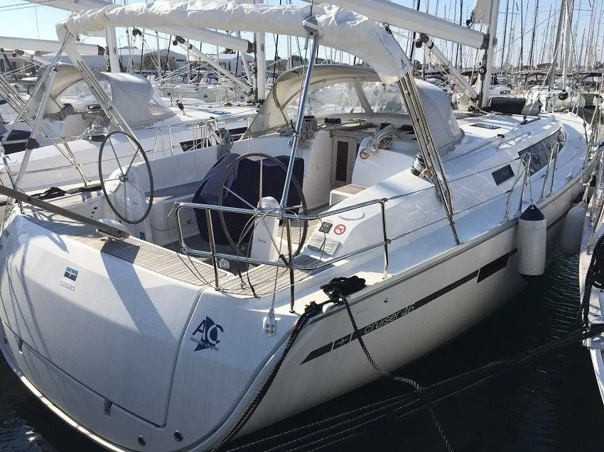 Capricorn Kiralık Teknesi - 4