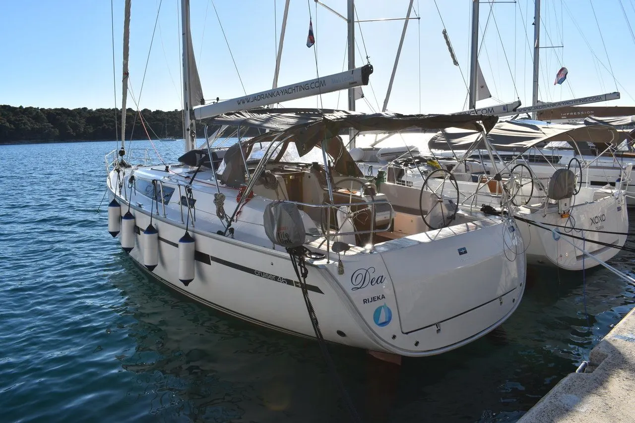 Dea Charter Boat