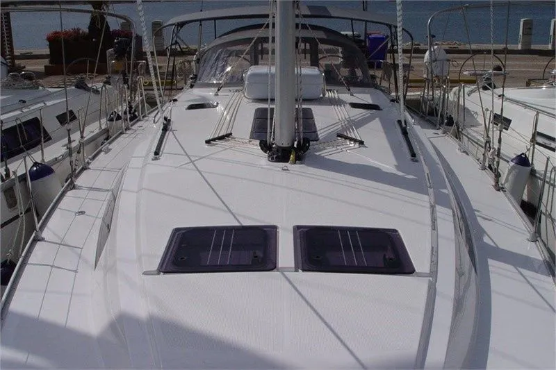 Dione Charter Boat - 3