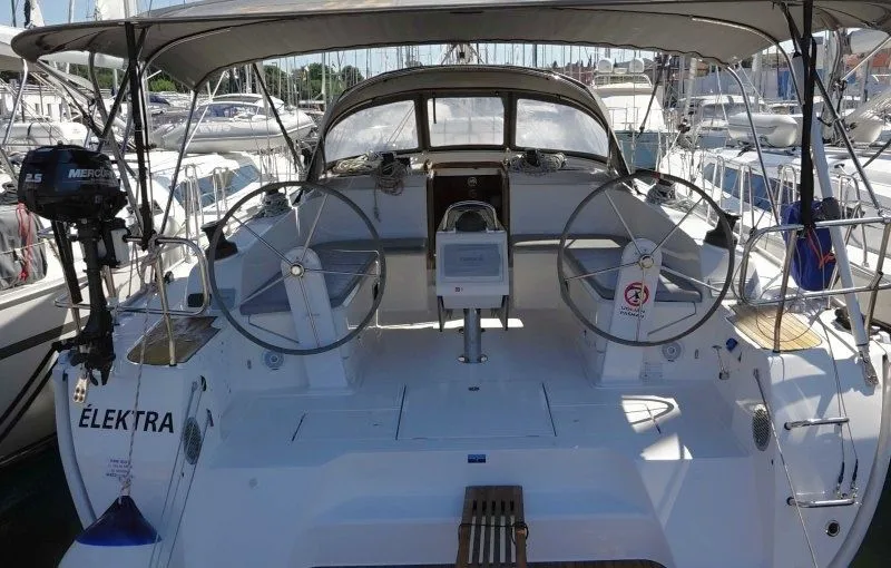 Élektra Charterboot - 5