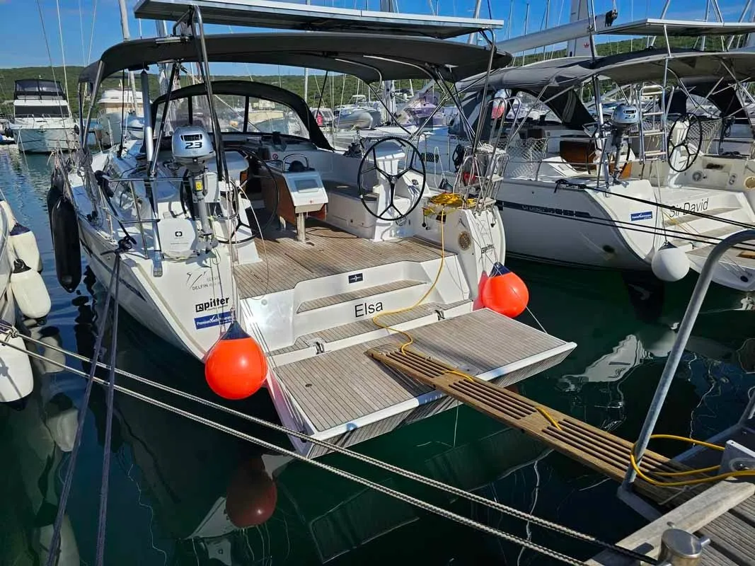 Elsa Charter Boat - 3