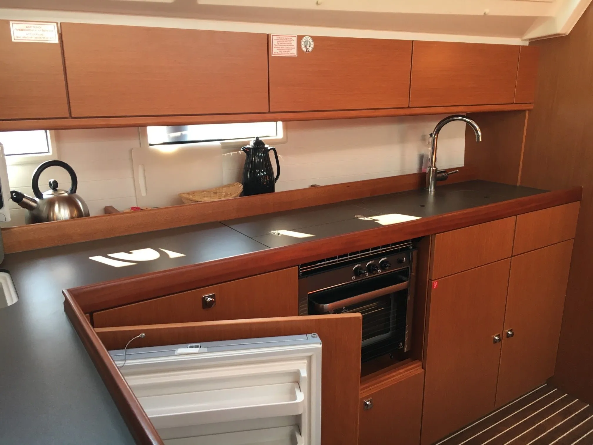 Чартер Eris - 3