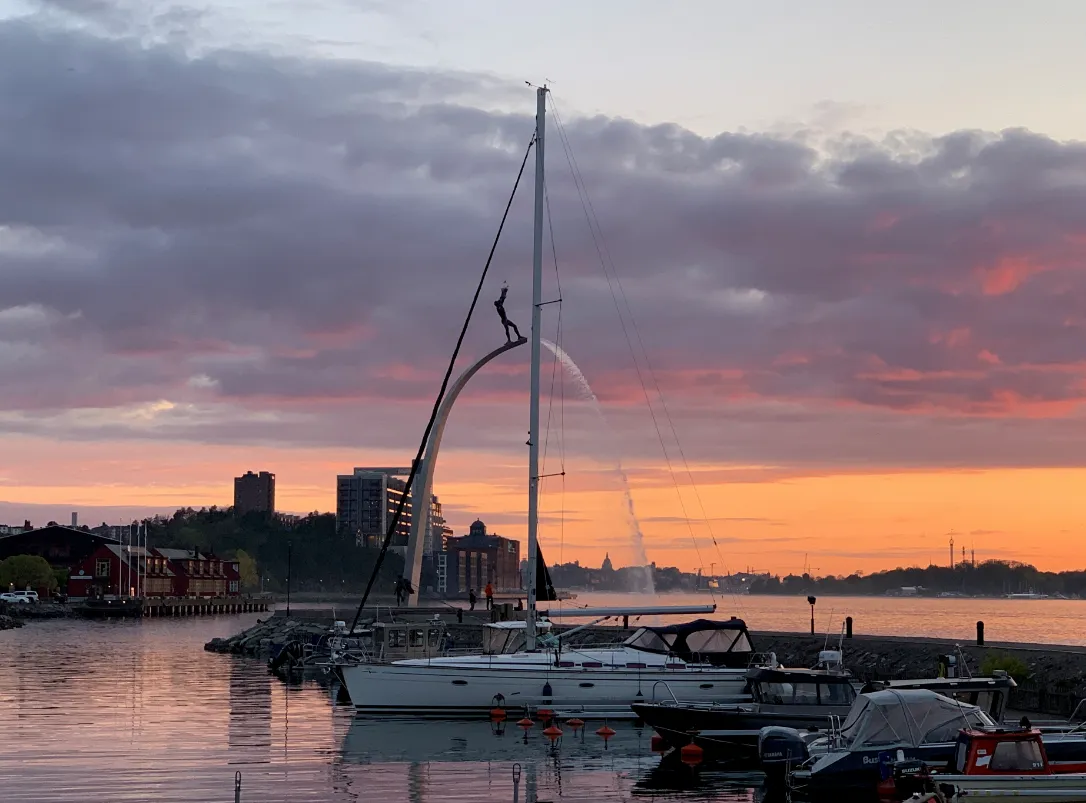 Evita 10 Charter Boat