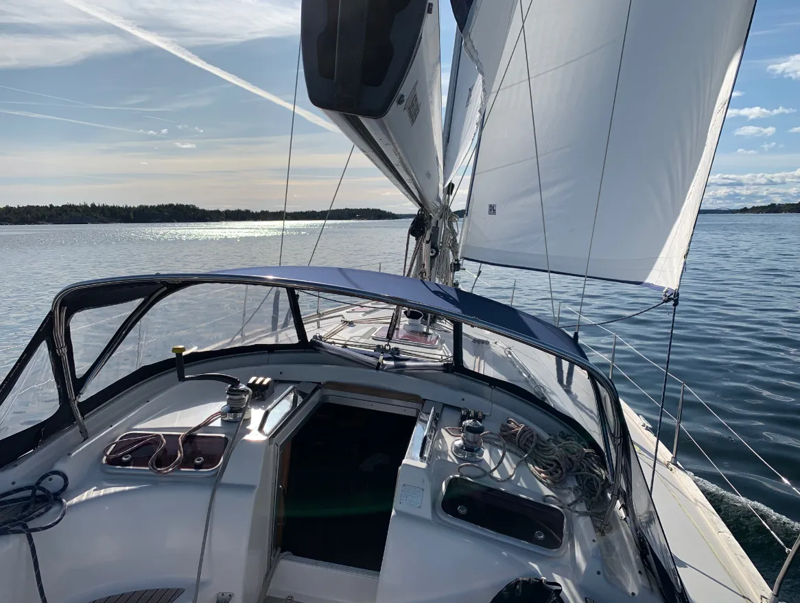 Evita 7 Charter Boat - 1