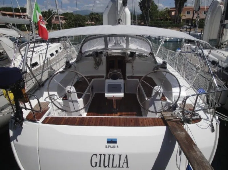 Giulia Charter Boat