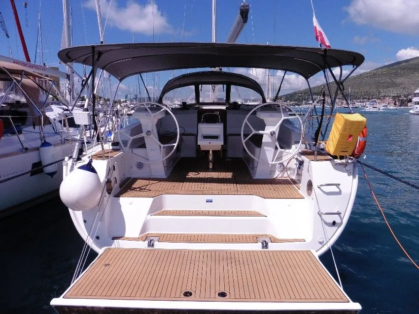 Grey Sky Charterboot - 5