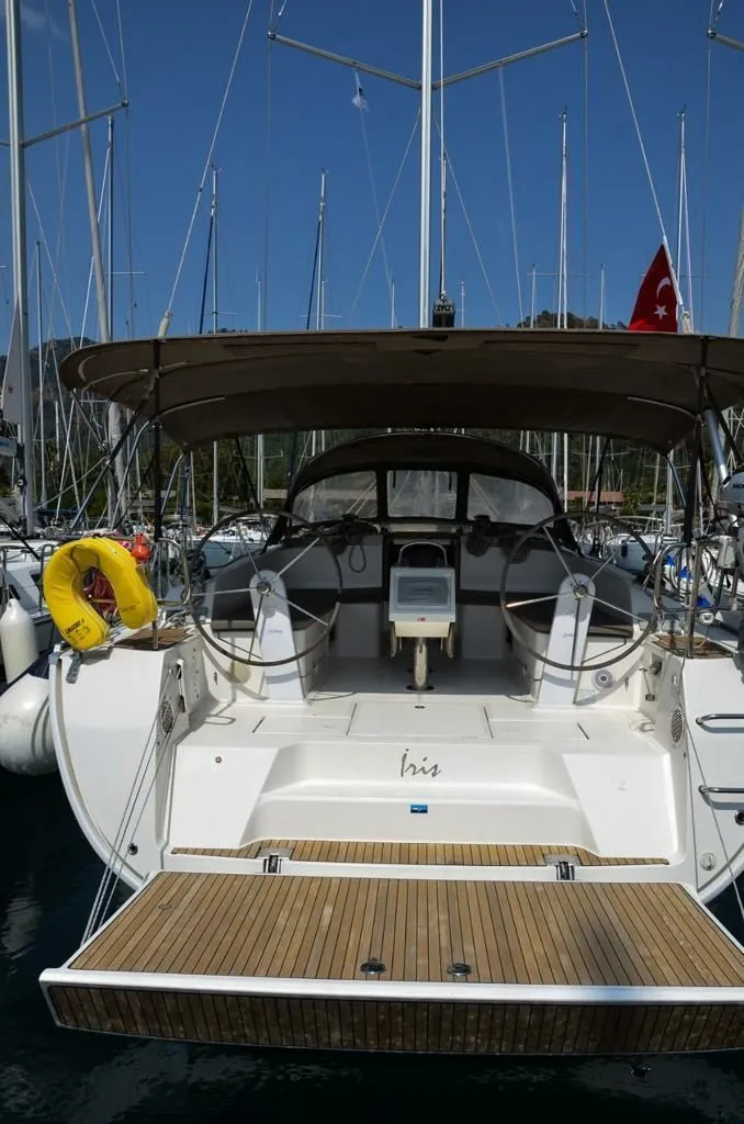 Turgutreis 14.27m Kiralık Yelkenli Yat