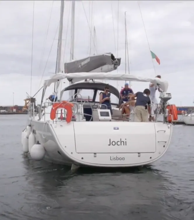 Jochi Charter Boat