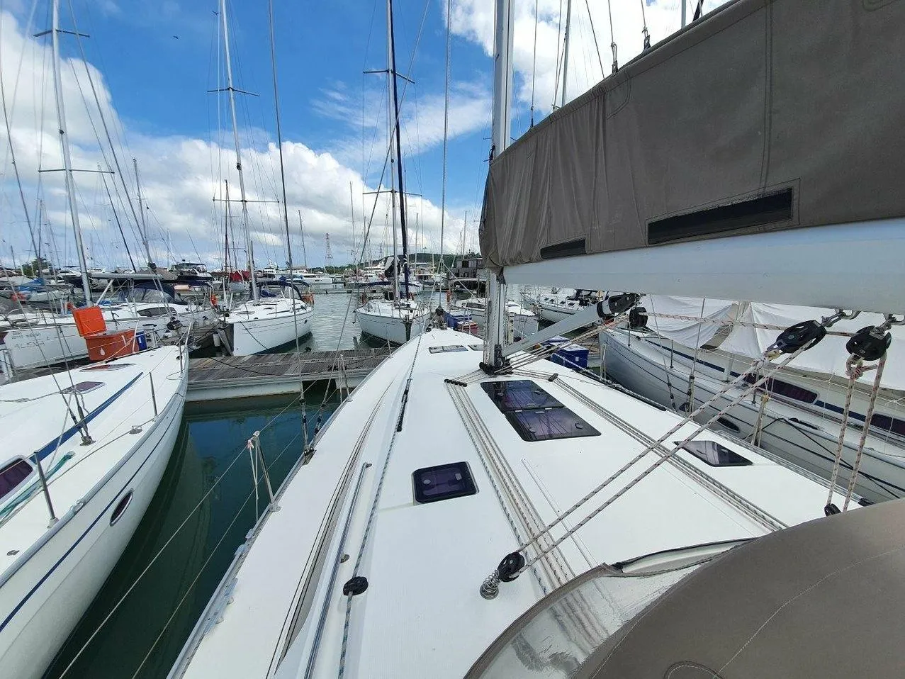 Kingsman Mietboot