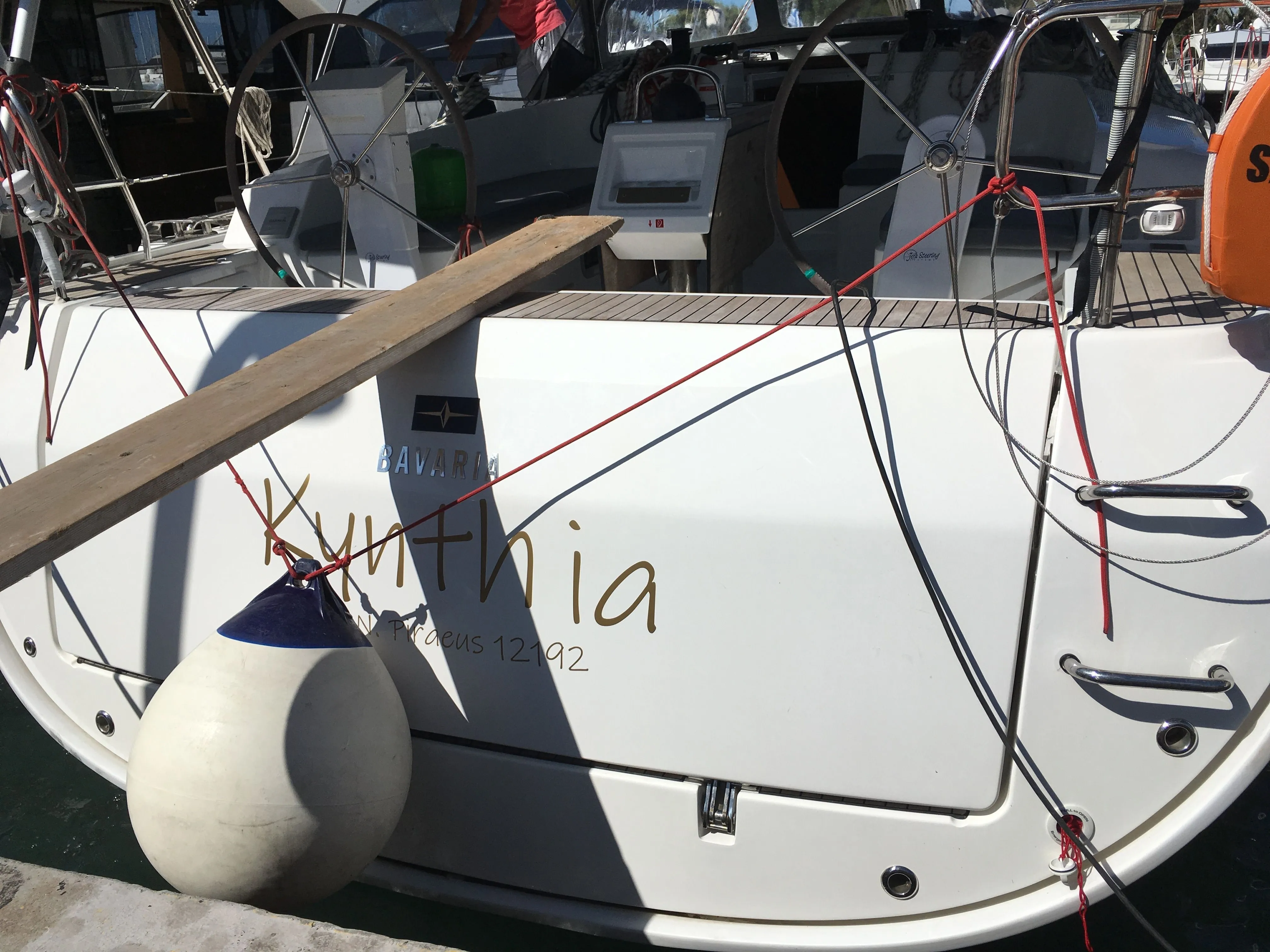 Kynthia Charterboot - 5