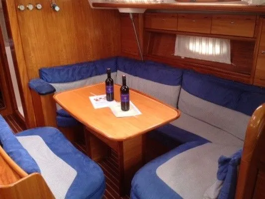 Makani Charterboot - 4