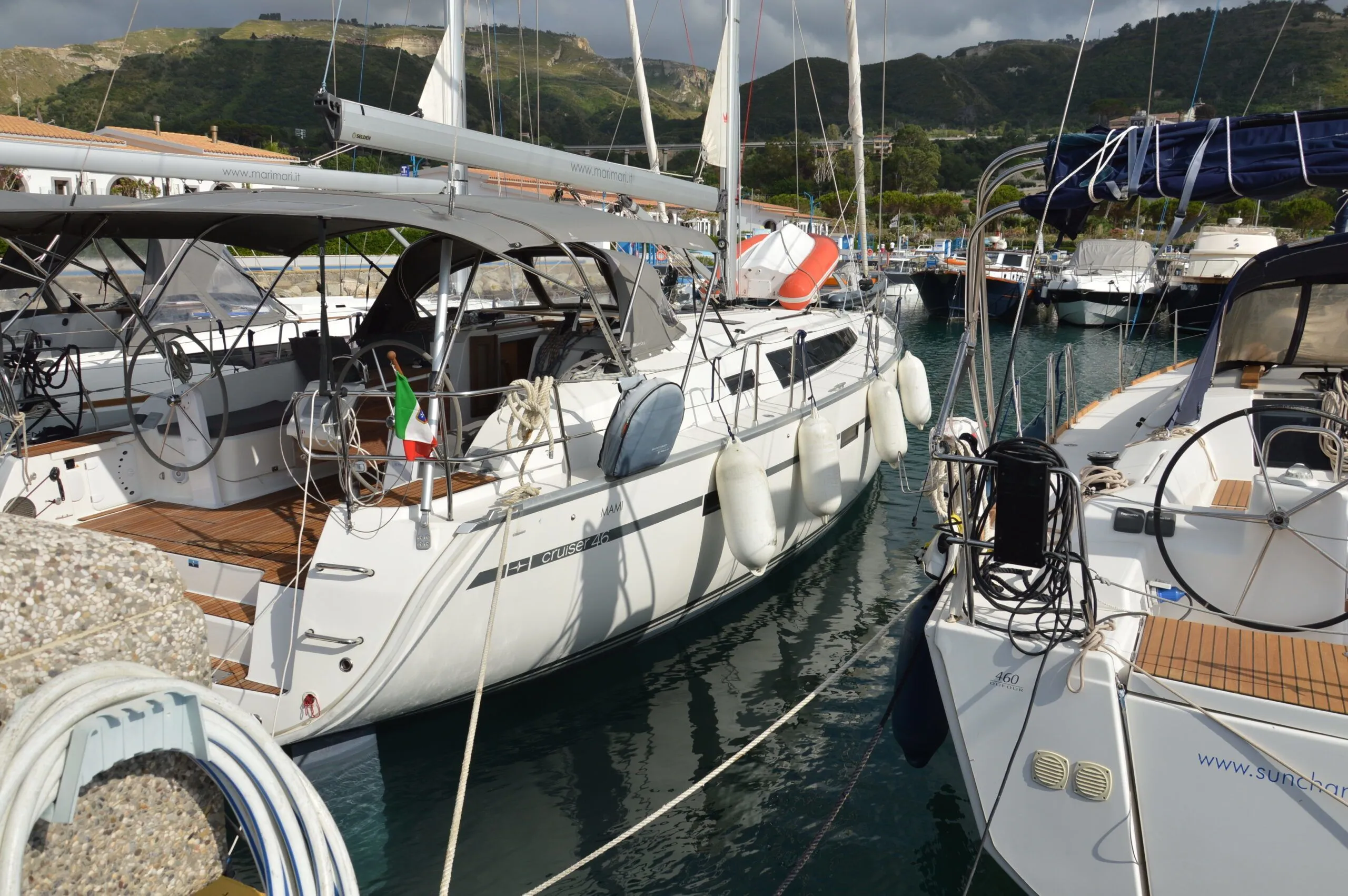 Mami Charter Boat