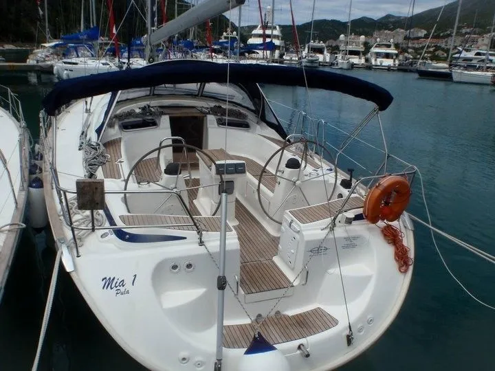 Mamma Mia Charter Boat - 1