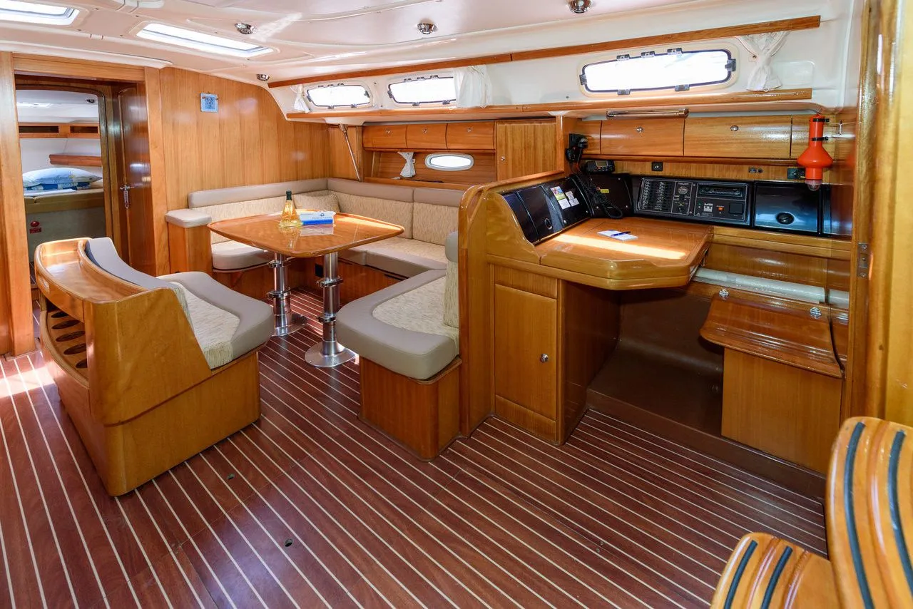 Martina Charterboot - 4