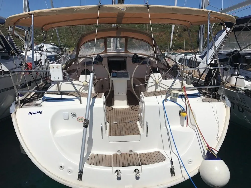 Rent a 13.99m Bavaria Cruiser 46 Sailing Yacht in Cagliari