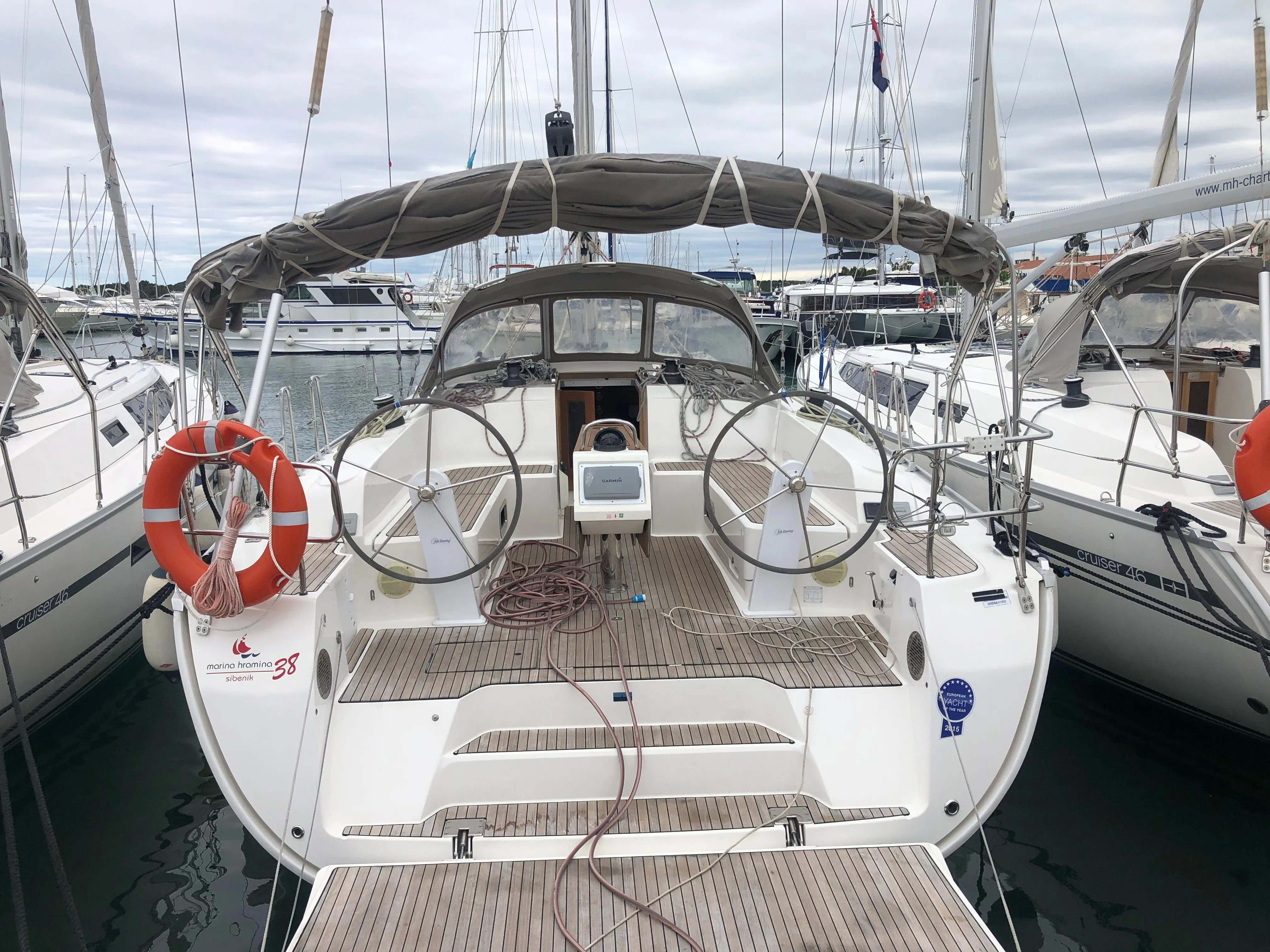 MH 38 Charter Boat - 3