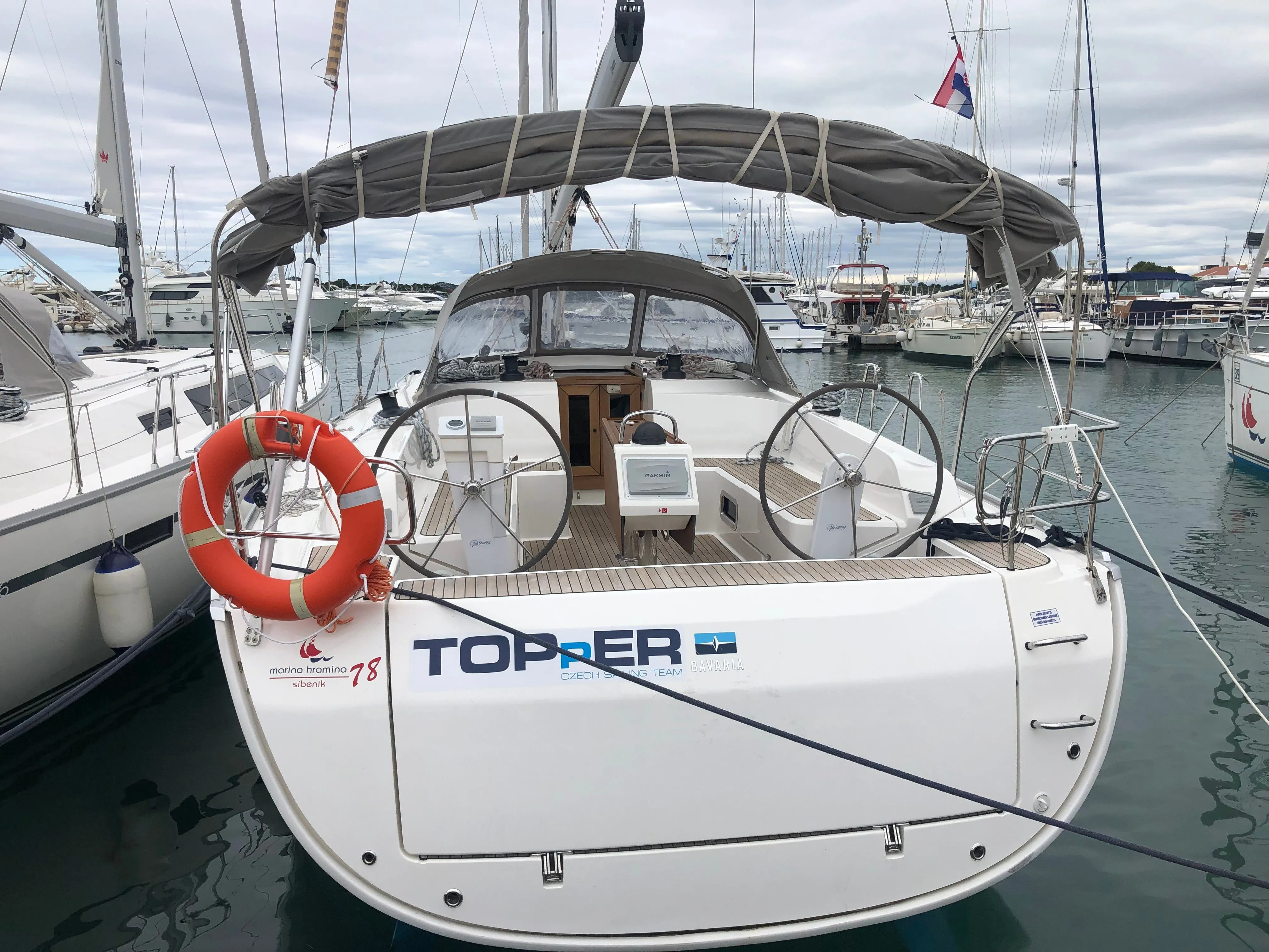 MH 78 Charter Boat