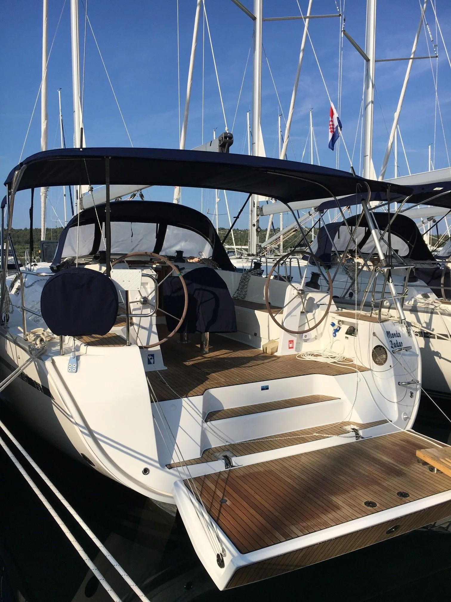 Mondo Charter Boat
