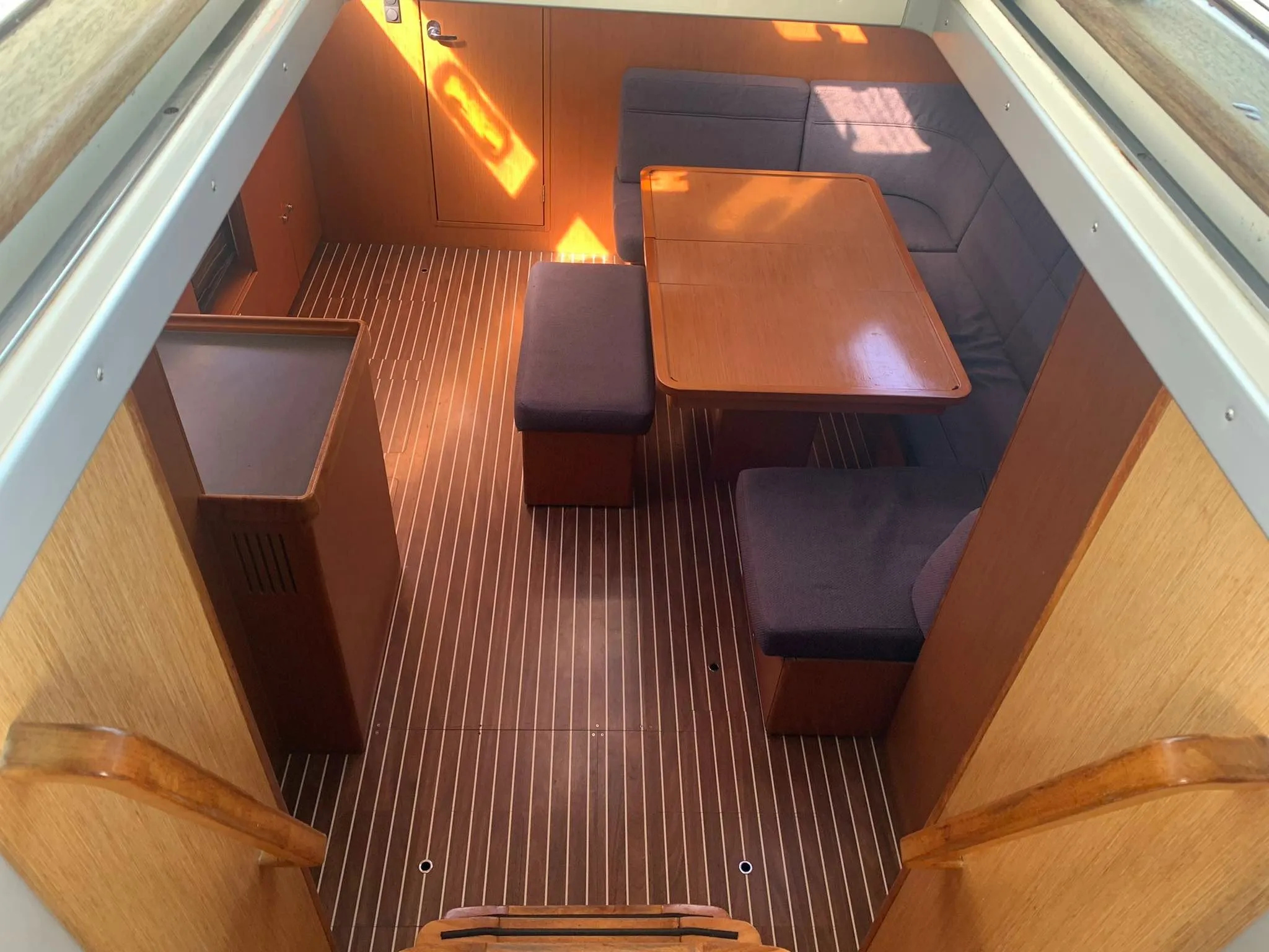 Чартер Chriseli - 3