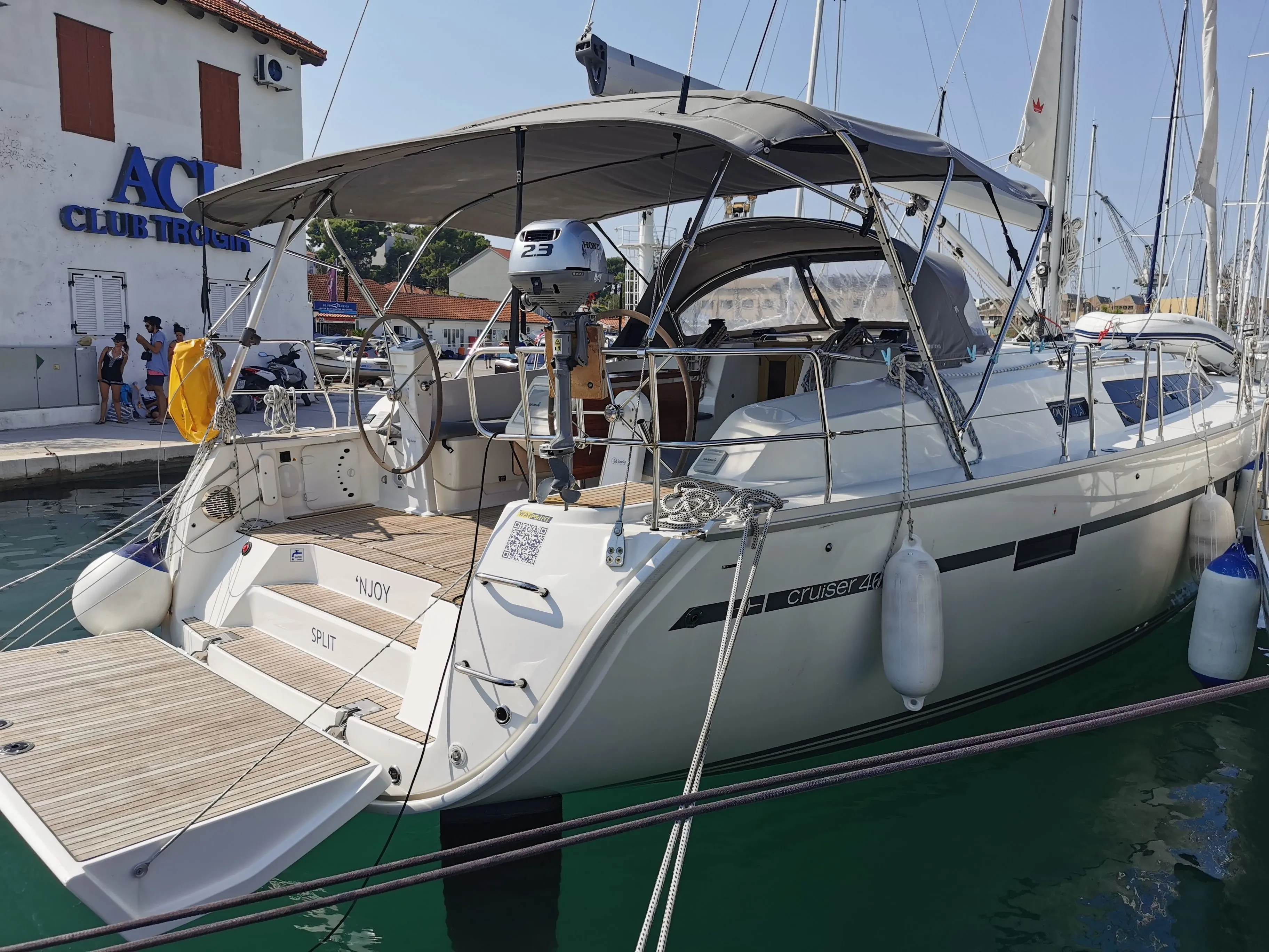 Njoy Charterboot - 3