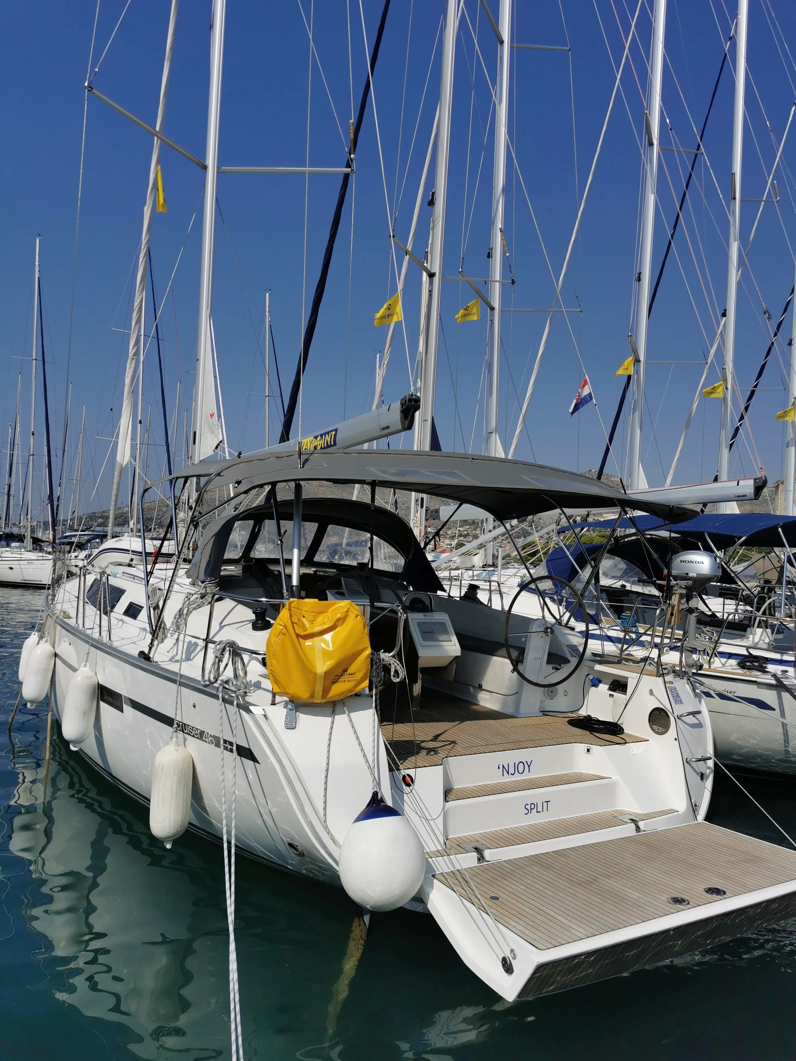 Njoy Charterboot - 4