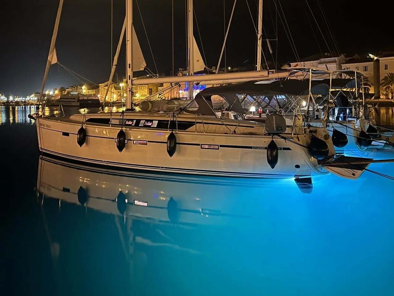 Noelle Charterboot - 3