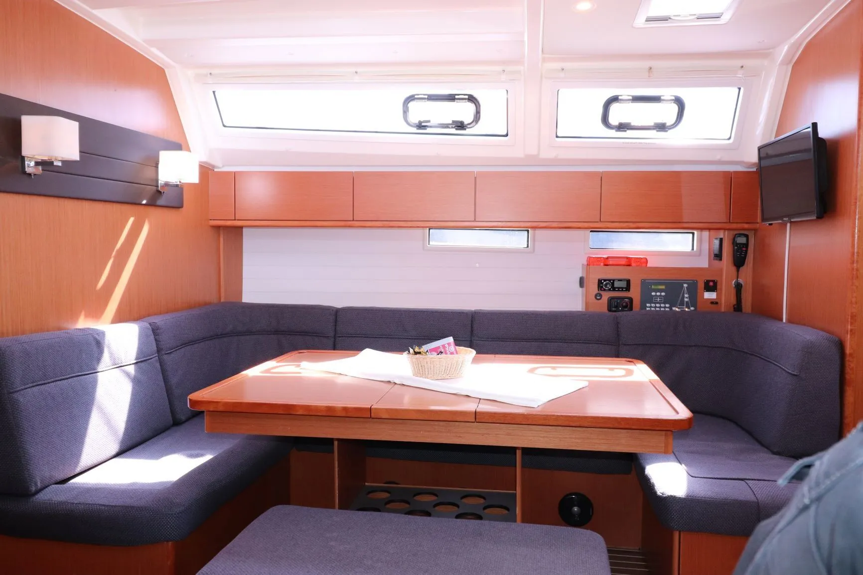 14.27m Yerseke Boat Hire
