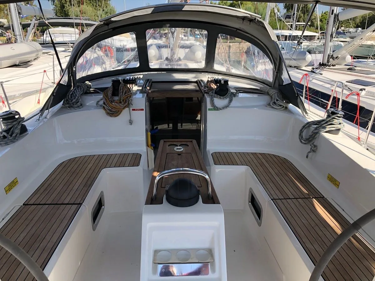 Orsalia Charter Boat