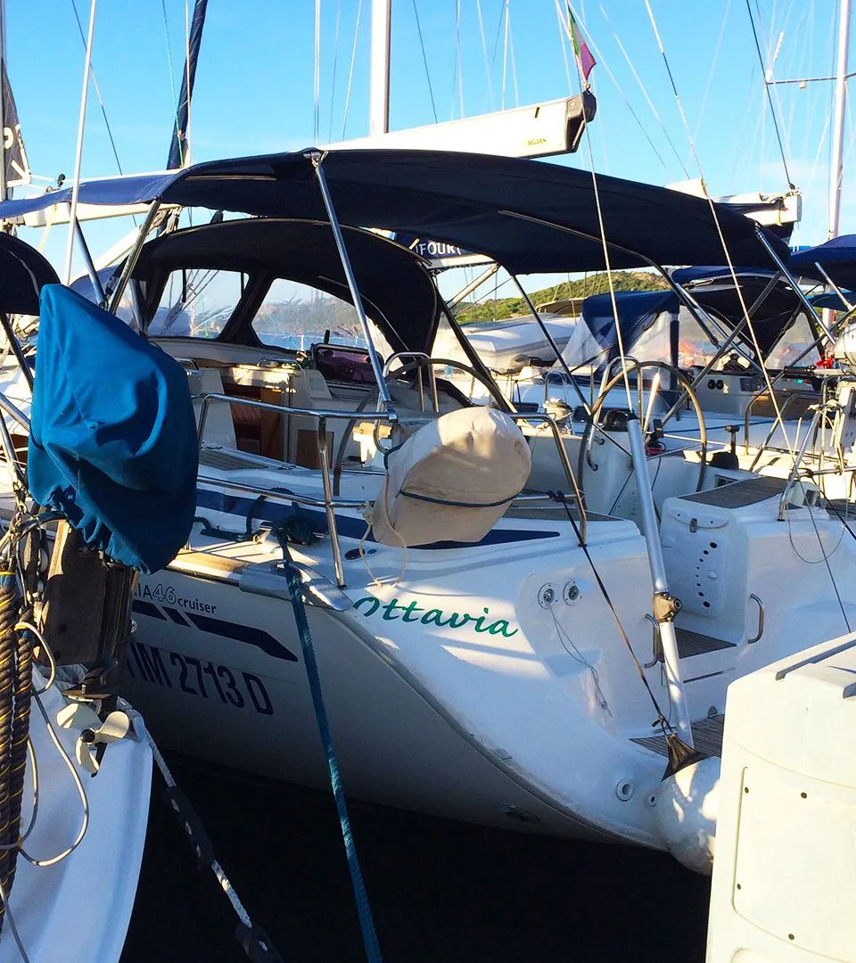 Charter a 14m Bavaria Cruiser 46 in Cannigione